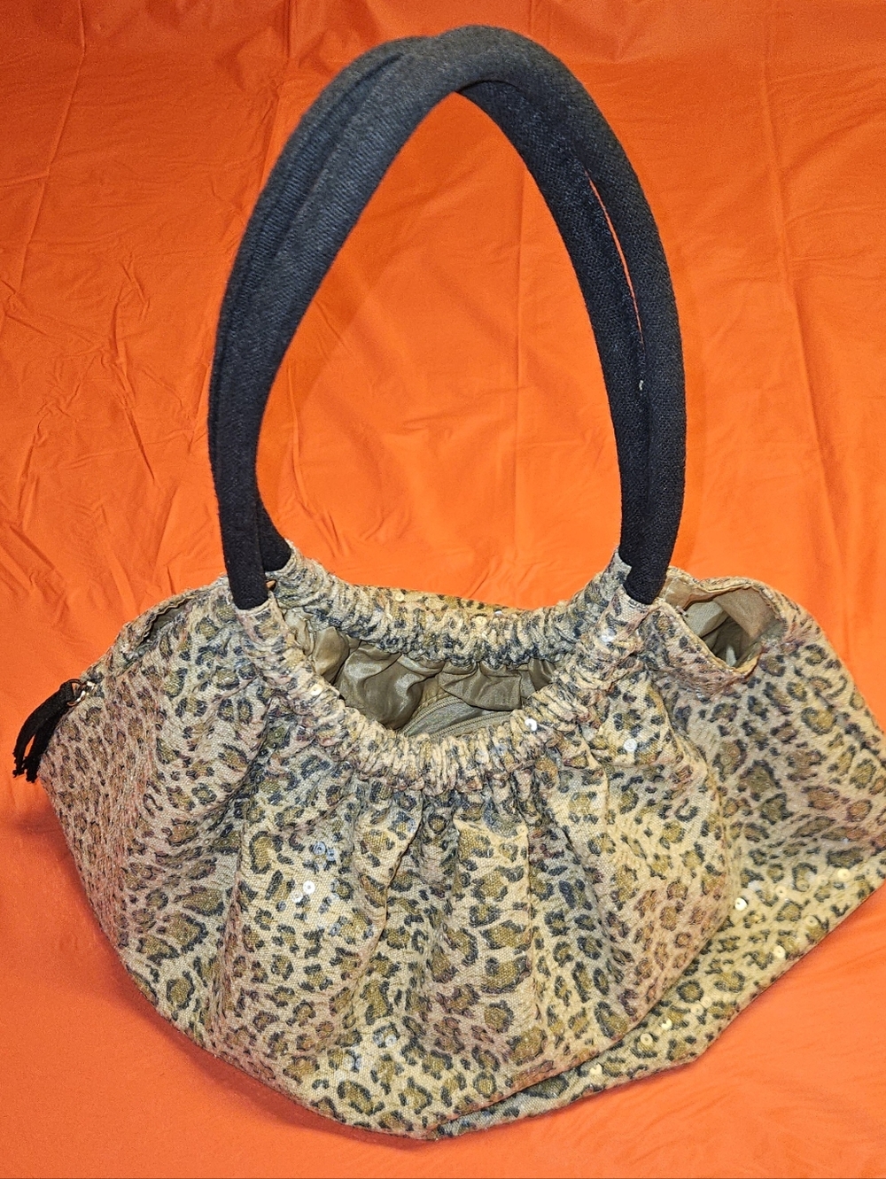 Candie's Sequined Cotton Leopard w/Rope Drawstring Appearance Gathered Top EUC